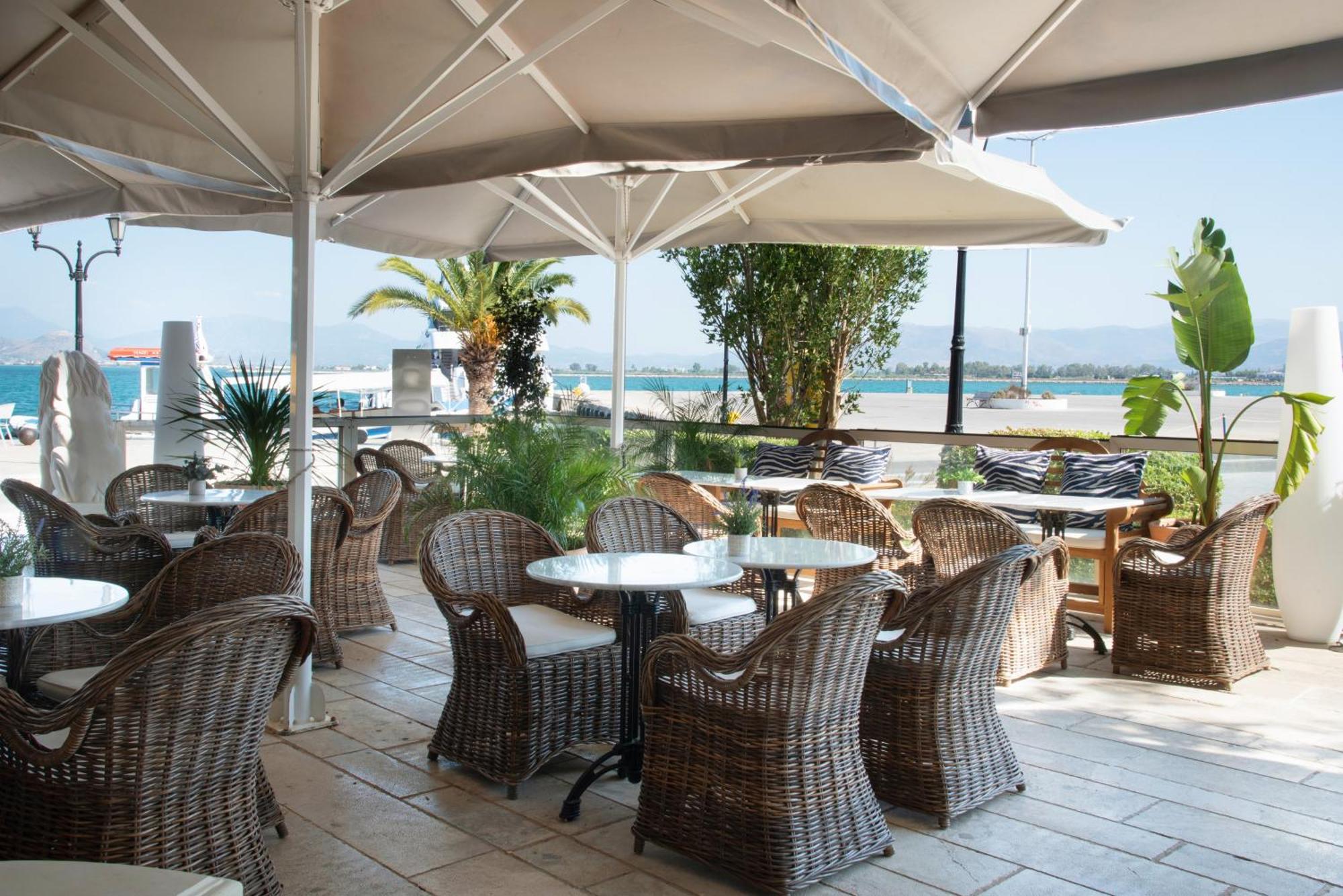 Grande Bretagne - Nafplio Hotel ภายนอก รูปภาพ